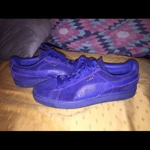 Puma suedes